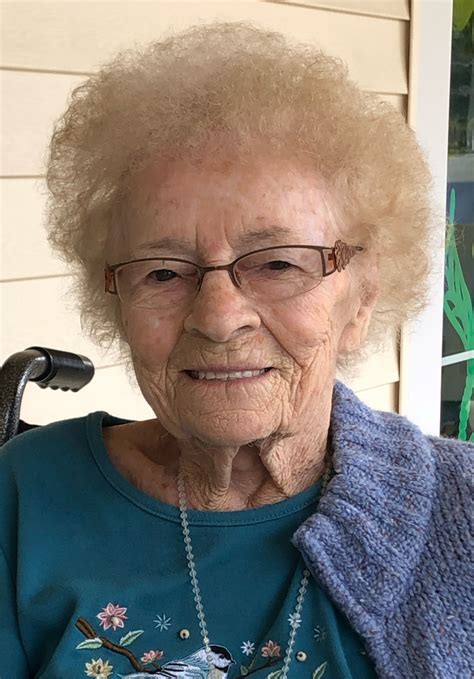 Obituary Of Margaret Alice Magnuson Rone Funeral Service Serving