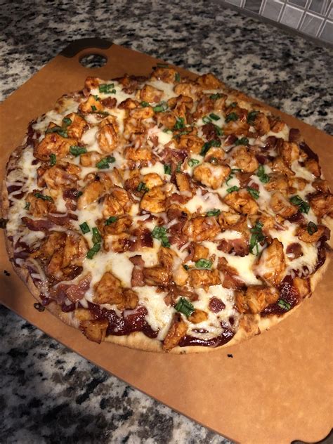 Unbelievably Awesome Barbeque Chicken Pizza Recipe