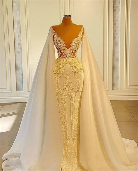 Pin By Myriam On Wedding Dress ️ Wedding Dresses Unique Prom Dresses Long With Sleeves