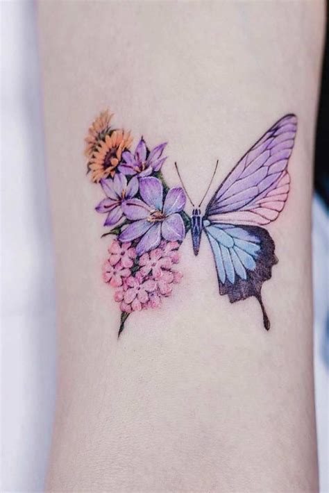 40 Beaυtifυl Bυtterfly Tattoo Ideas to Decorate Yoυr Body