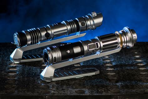 How To Build Your Own Lightsaber Disney World Savi S Workshop