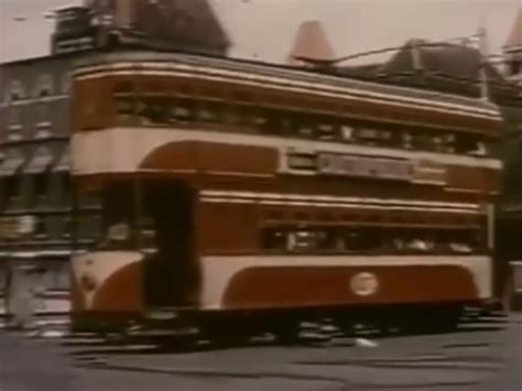 Mumbai: Old Video Shows Tram-Trains In The City