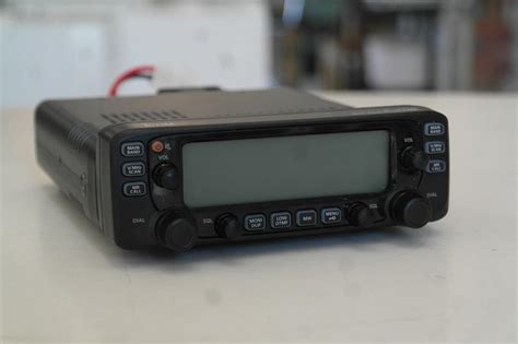 Second Hand Icom Ic E Vhf Uhf Dual Band Radioworld Uk