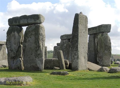 Visiting Stonehenge 2