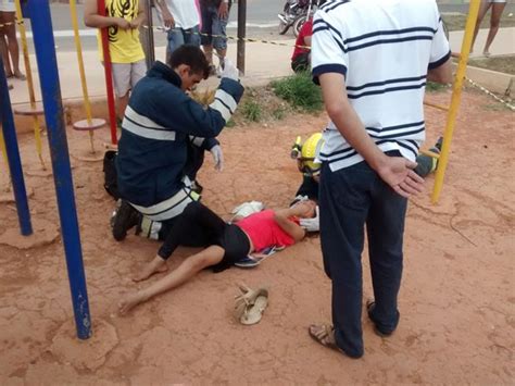 G1 Menina Quebra Braço Ao Cair De Brinquedo Em Parque Sem Areia No Df Notícias Em Distrito