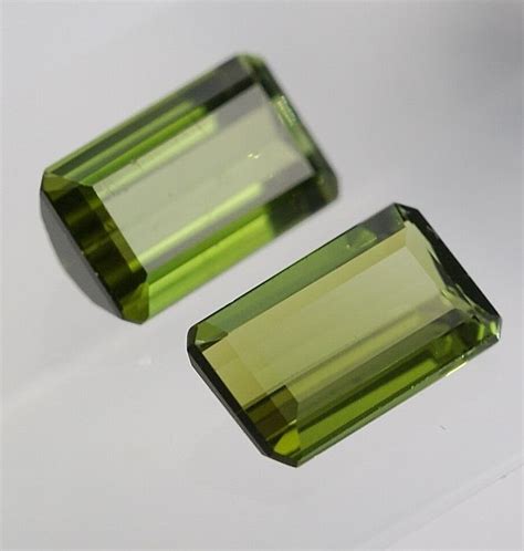 Pcs Vivid Yellowish Green Tourmaline Ct Catawiki