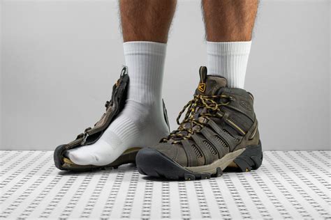 3 Best KEEN Hiking Boots | RunRepeat