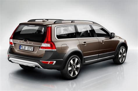 Volvo Xc Reviews And Rating Motor Trend