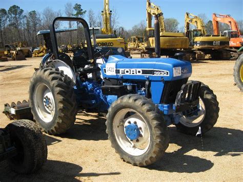 Ford 3930 4x4 Farm Tractor