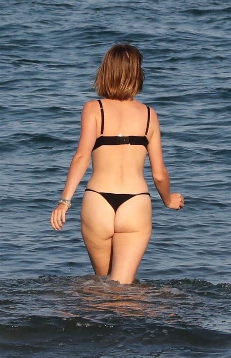 Maya Hawke Beautiful Body And Nipslip At A Beach In Venice Nsfw