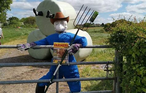 Uk Mom Creates A Scarecrow Scavenger Hunt During Covid 19