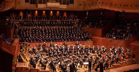 Simone Young Conducts A German Requiem Sydney Symphony Orchestra