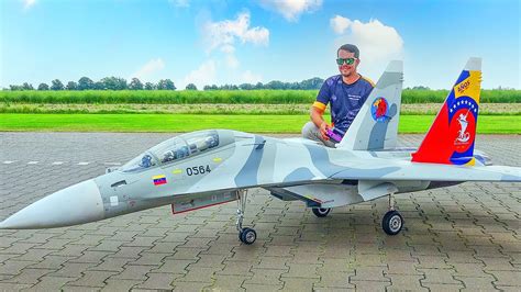 Huge Sukhoi Su Rc Duo Turbine Jet Model Demonstration Flight Youtube