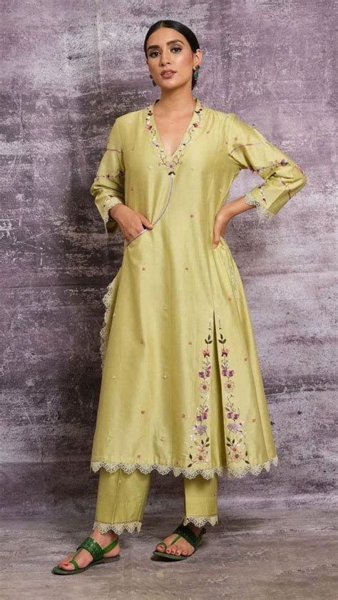 Pin By Trendy Threads By Sejal On Pins By You In 2023 Fashion Long