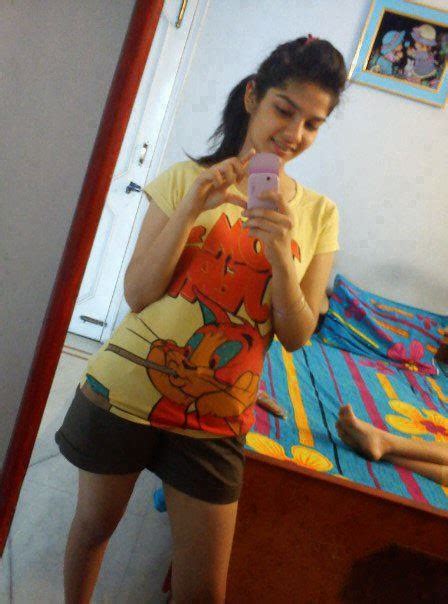 Sri Lankan Teen Girls Hot Photos Part 2 SL Model Zone