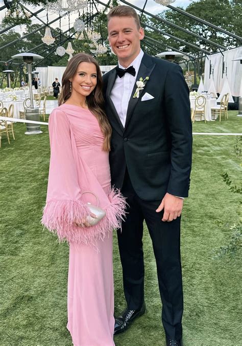 Mac Jones' girlfriend, Sophie Scott, celebrates Patriots win