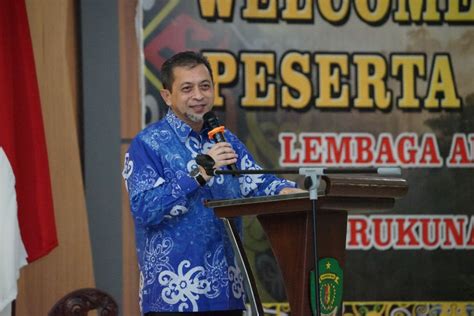 Hadi Mulyadi Apresiasi Dayak Kenyah Bagian Dari Menjaga Keamanan Kaltim