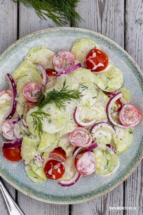 Gurken Tomaten Salat Mit Dill Und Saurer Sahne Meinestube