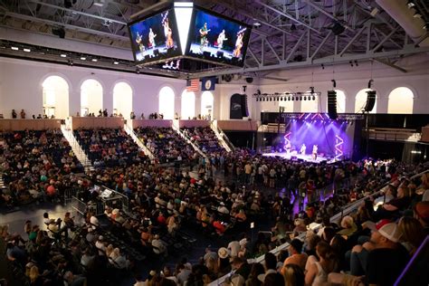 Longwood University Brings 3000 Seat Backetball Arena To Farmville