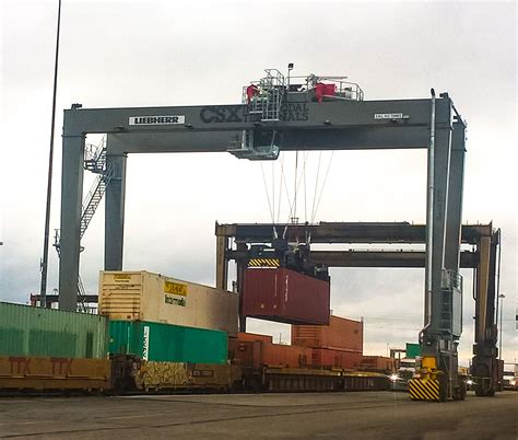 Liebherr Container Cranes Ltd Delivers Three RTGs To CSX Intermodal