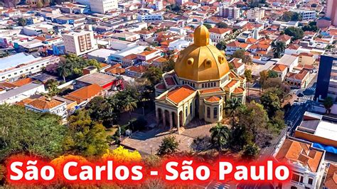 Carlos Esta Conhecendo Uma Cidade Librain