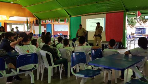 Polícia Militar realiza palestra educativa em escola de Palmas