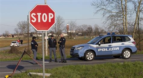 Coronavirus Controlli In Stazioni E Aeroporti Posti Di Blocco Nelle