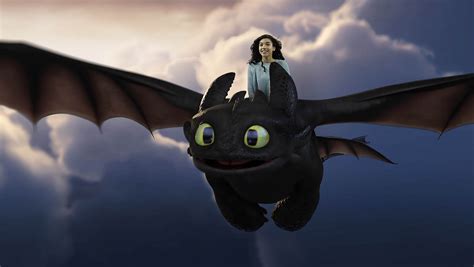 Universal Pictures International - Fly With Toothless | Clios