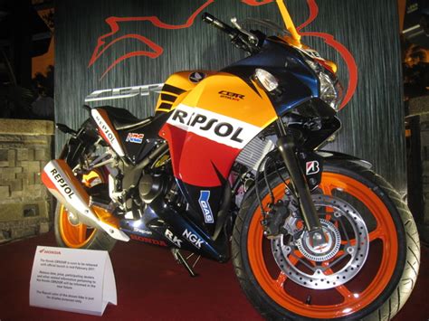 Honda CBR 250R - Repsol Livery - MotorSpeed Freakz