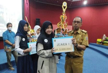 Kupas Tuntas Smp Azzahra Juara Pertama Lomba Melukis Gerabah Uptd