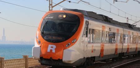 Renfe Emite Cerca De Abonos Gratuitos Para Cercan As Y Media