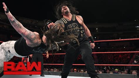 Roman Reigns Vs Bray Wyatt Elimination Chamber Qualifying Match Raw