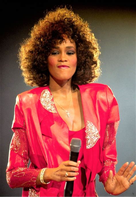 Whitney houston – Artofit