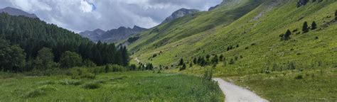 Lauzanier Lake Foto S Alpes De Haute Provence Frankrijk Alltrails