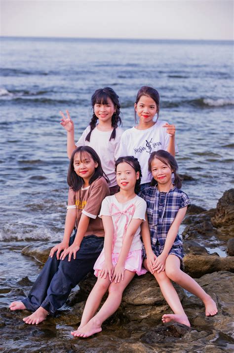 AI+Generated+Little+Girl+Pawoo Photos, Download The BEST Free AI ...