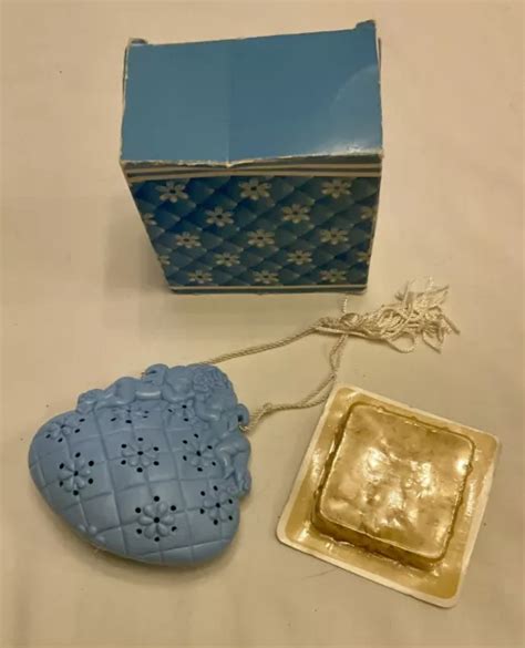 Vintage Avon Blue Purse Pomander Boxed Unused With Sealed Potpourri Wax Chips £4 99 Picclick Uk