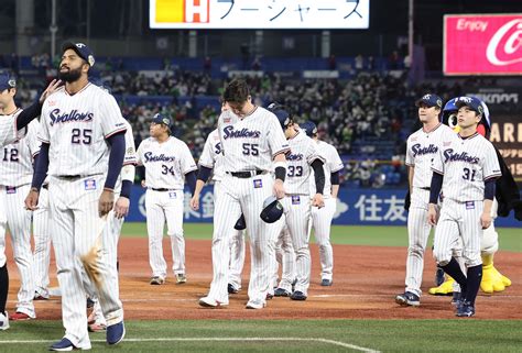 【オリックス】26年ぶり日本一！窮地から一気4連勝、腹くくった「ナカジマジック」の真骨頂 プロ野球写真ニュース 日刊スポーツ