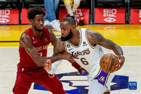 Nba全明星首发名单揭晓，詹姆斯第十次当选票王 超越乔丹 其它 爱动体 专注您身边的体育