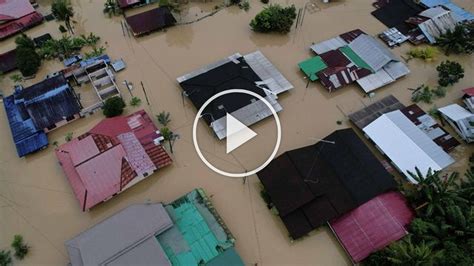 Extreme Flooding Hits Malaysia