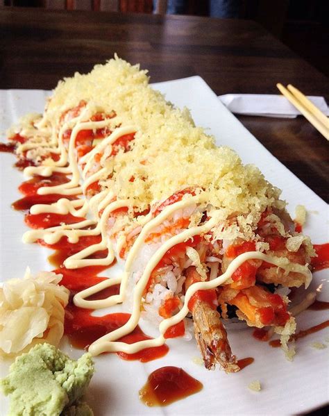 Sushi Star (DT Vancouver) - Super Star Roll | Yummy food, Food dishes ...