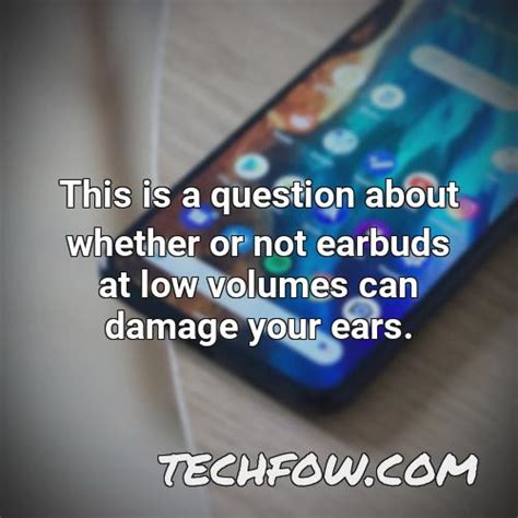 What Headphone Volume Is Safe (Definitive Guide!) - TechFOW.com