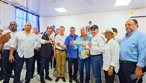 Gobierno Paga Rd Millones A Productores De La Frontera