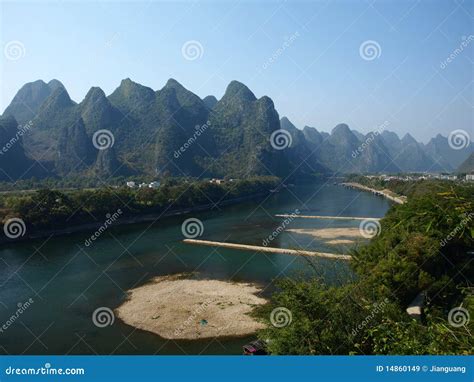 Guilin Lijiang River stock image. Image of sandbar, green - 14860149