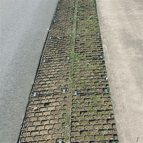 RoadEdgePave Baldosa de refuerzo y estabilización de bordes de