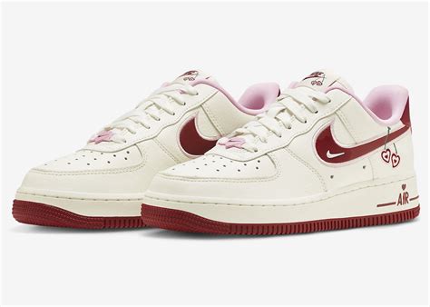 【お披露目】ナイキ エアフォース1low バレンタインデイ2023 Nike Air Force 1 Low Valentines