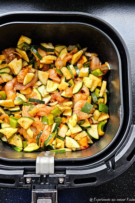 Hähnchen mit Gemüse aus der Heißluftfritteuse