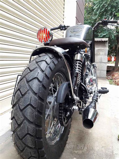 This Custom Continental Gt Dons True Retro Bobber Styling