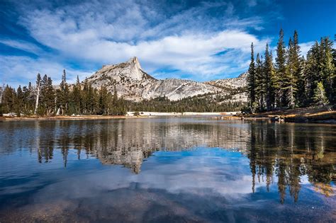 12 Best Hiking Trails in Yosemite National Park - Take a Walk Around Yosemite's Most Beautiful ...