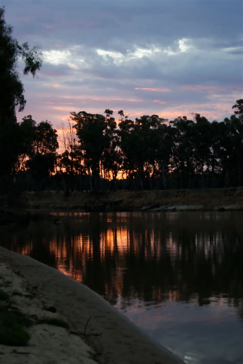 Sunset over the Murray River | Shot Just Right Photography