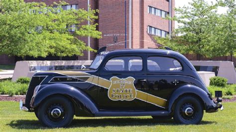 Michigan State Police get 50 black patrol cars to mark 100th | WEYI